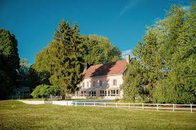 L Auberge Du Port Restaurant De Cuisine Traditionnelle A Bazeilles Avec Linternaute