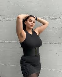 Fenella Fox - Free nude pics, galleries & more at Babepedia