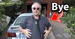 I Got Injured Too Old For Car Repair Now Auto Repair Olds Repair