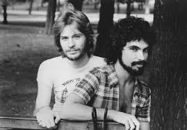 Peaked at #1 on 26.03.1977. How Hall Oates Bared Their Soul By Stephen Thomas Erlewine Cuepoint Medium