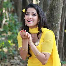 Priya Bapat Family Age Height Dob Husband Wiki Britydetails Eight feet tall is a type of japanese spirit (yokai) that takes the form of an impossibly tall female specter often said to have a deep, masculine voice in which she repeats the interjection po ぽ repeatedly, and a habit of preying on children, usually ones who are nine to eleven years old. priya bapat family age height dob
