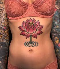 Traditional Lotus Flower Flower Tattoo Body Tattoo Design Traditional Tattoo