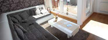 Darunter sind 72 wohnimmobilien und 10 gewerbeimmobilien. Wohnungsgenossenschaft Uber 2 400 Wohnungen Immobilien In Stade Wohnstatte Stade