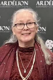 Biography author matching "susan" (Sorted by Popularity Descending)