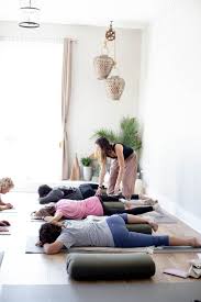 Meditation can also help calm the mind when living with chronic pain. Using Yoga To Retrain The Brain To Cope With Chronic Pain Riordan Clinic