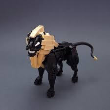 Came In Like A Lion Went Out Also Like A Lion The Brothers Brick Lego Sculptures Lego Animals Amazing Lego Creations