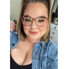 Can I bring a backpack diaper bag to the aquarium?