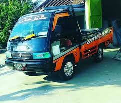 Modifikasi truk dan modifikasi mobil pickup pada ban yang lebih besar akan membuatnya anda terlihat keren, tapi ada manfaat lain yang bisa anda dapatkan. Lagi Tren Cara Modifikasi Truk Ideku Unik
