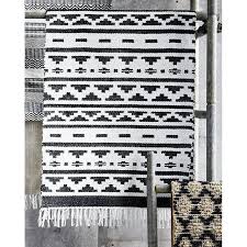 Hier finden sie alles von leuchten, zu wohnaccessoires, teppiche und möbel. Teppich I Carpet I Inka Hz0138 I Kelim I Schwarz Weiss I Black And White I Danische Mobeldesign I Interior Danish Design Dusty Pink Quilts Diy