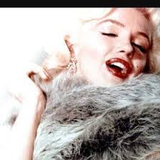 Sheri Barron's Instagram, Twitter & Facebook