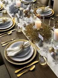When a player finds the match, they keep it, get a point and get to try for another match. 20 Wonderful Christmas Dinner Table Settings For Merry Holidays Homesthetics Inspiring Ideas For Your Home Christmas Dinner Table Christmas Dining Table Christmas Dinner Table Settings