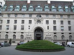 London premierinns, hotels, motels & travel lodges premier inn (london, county hall) just minutes away from the london eye, in sight of some of london's most famous landmarks and in the same building. London Marriott Hotel County Hall