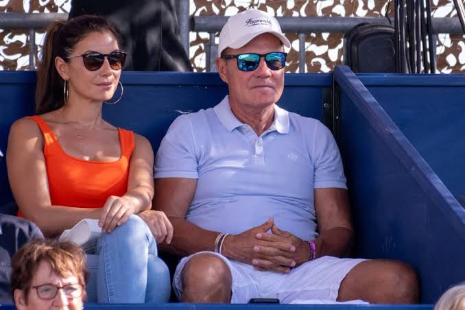 Dieter Bohlen und Carina Walz sind nun auch standesamtlich verheiratet:  »Forever und ewig« - DER SPIEGEL