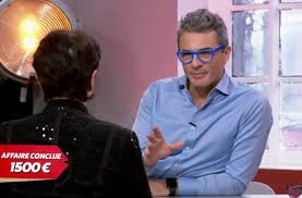 Laquelle va connaître différentes périodes, offrir un record. Julien Cohen Tres Emu Par Une Vendeuse D Affaire Conclue Il Lui Fait Un Beau Cadeau Video
