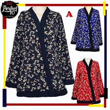 Selain digunakan sebagai busana penutup tubuh bagian luar, jenis pakaian yang satu ini ternyata juga dapat dimanfaatkan untuk pelengkap gaya penampilan. Fst Flora Kimono Cardigan Outerwear Kimono Kardigan Baju Kardigan Bunga Lengan Panjang 601