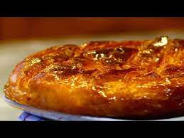 Ce gâteau breton se conserve très bien et il est encore meilleure 2 voire 3 jours plutard, si, si, j'ai résisté à la tentation. Recette Le Kouign Amann Meteo A La Carte Youtube