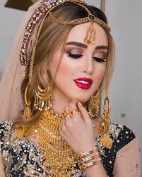 دبي فجيرة الأمارات شعر ستايل لوك تسريحات تسريحة صالون خبيرة تجميل فشن فشنيستا العين Pakistani Bridal Makeup Muslim Beauty Bridal Fashion Jewelry
