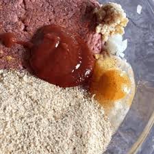 The Best Meatloaf Recipe That Uses Bread Crumbs Instead Of Oatmeal Mycreativemanner Meat Loaf Recipe Easy Easy Meatloaf Easy Bread Crumbs