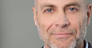 Casting the net for solar recruits