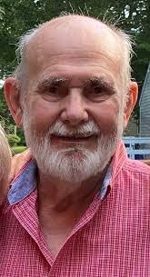 Alma Wall's Instagram, Twitter & Facebook