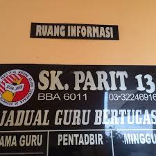 Bertugas pada hari minggu pagi dengan perawat 1, sehingga tidak mungkin bertugas pada hari selasa malam dengan perawat 7 dan perawat 9. Sk Parit 13 Sekinchan