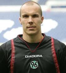 September 2006 på grund af en medfødt hjertefejl. Robert Enke Alchetron The Free Social Encyclopedia