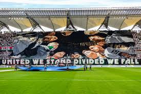 Ultras are a type of sports fans renowned for their fanatical support and elaborate displays. Sukces Kibicow Legii Warszawa Oraz Widzewa Lodz W Zestawieniu Ultras World Kibice Net