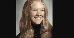 Kerry Pendleton's Instagram, Twitter & Facebook