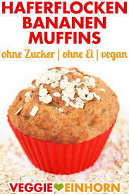 Haferflocken machen gebäck wunderbar knusprig und sind deshalb eine beliebte backzutat. Vegane Bananen Haferflocken Muffins Ohne Zucker Ohne Ei Mit Video