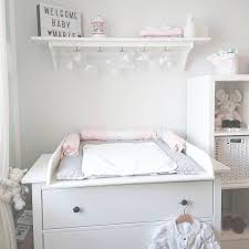 Wickelaufsatz Lasse Weiss Fur Ikea Hemnes Instagram Herzundzucker Der Wickelaufsatz Von Puckdaddy Pas In 2020 Wickelaufsatz Ikea Kinderzimmer Ideen Baby Jungenzimmer
