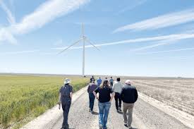 Citizens tour Adams County turbines