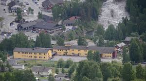 400 34 621/952 43 112. Gamle Gol Skule Er Selt