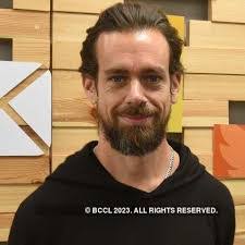 Oscar Newton's Instagram, Twitter & Facebook