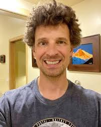 Dori Weldon's Instagram, Twitter & Facebook