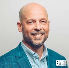 Who Are Oshkosh Corp Leaders And Executives?