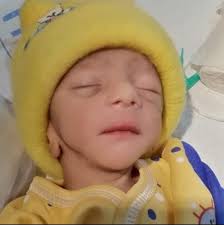 My phone died during yeat and I was barricade for future does anyone have  videos of him 🙁