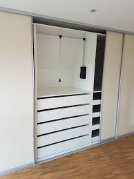 In puncto energiebilanz in der küche ist man mit einem einbaubackofen auf der sicheren seite. Gleitturen Und Schiebetursysteme Massgenau Von Der Tischlerei Schink In Bretnig Hauswalde