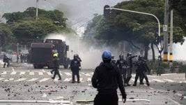 Como tal los ciudadanos colombianos disfrutan de acceso ilimitado a cualquiera de los los ciudadanos de estos ocho países (incluida colombia) pueden solicitar una residencia temporal por hasta dos años en otro país de mercosur. Gnglu6tb3zriem