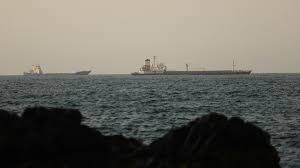 France, Oman call for reopening of Hormuz, 'unconditional' freedom of navigation