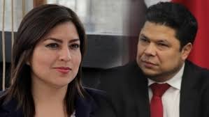 Idea de la esencia y cometido del fútbol profesional. Mikel Arriola Y Tony Gali Entregan Folios Para Guarderias Del Imss En Puebla