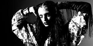 The duo met in 2012 before joining twins. Who Is Poppy The Dark Princess Praised By Marilyn Manson Numero Magazine