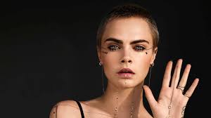 She's been brunette, she's been blonde, she's been buzzed, she's been bald, and she's even painted her bald head to look like hair before. Find Out The Most Impresive Cara Delevingne Short Hair Styles