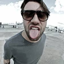 Stream tom2897374832 music