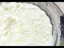 крем для торта с вареной сгущенкой и взбитыми сливками Nezhnyj Krem Sufle Iz Slivok Dlya Tortov Kapkejkov I Lyuboj Vypechki Tort Kapkejki Idei Dlya Blyud