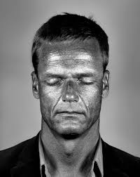 MIKKO TOIVIAINEN.: Cara Phillips