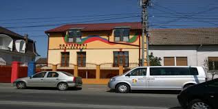 Fragmente video de la activitatile copiilor de la gradinita 53 din timisoara. Gradinita Montessori Gradinite Timisoara Timisoara