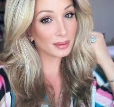 Jennifer Stowell's Instagram, Twitter & Facebook