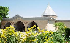 Ve nevşehir merkez ilçesine bağlıdır. Haci Bektas Veli Turbesi Nevsehir