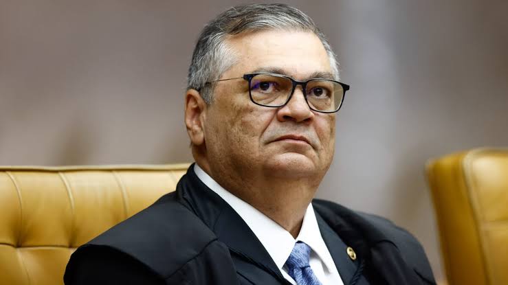 Flávio Dino ministro do STF durante sessão em Brasília