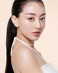 Wendy Shon's educational background and experiences